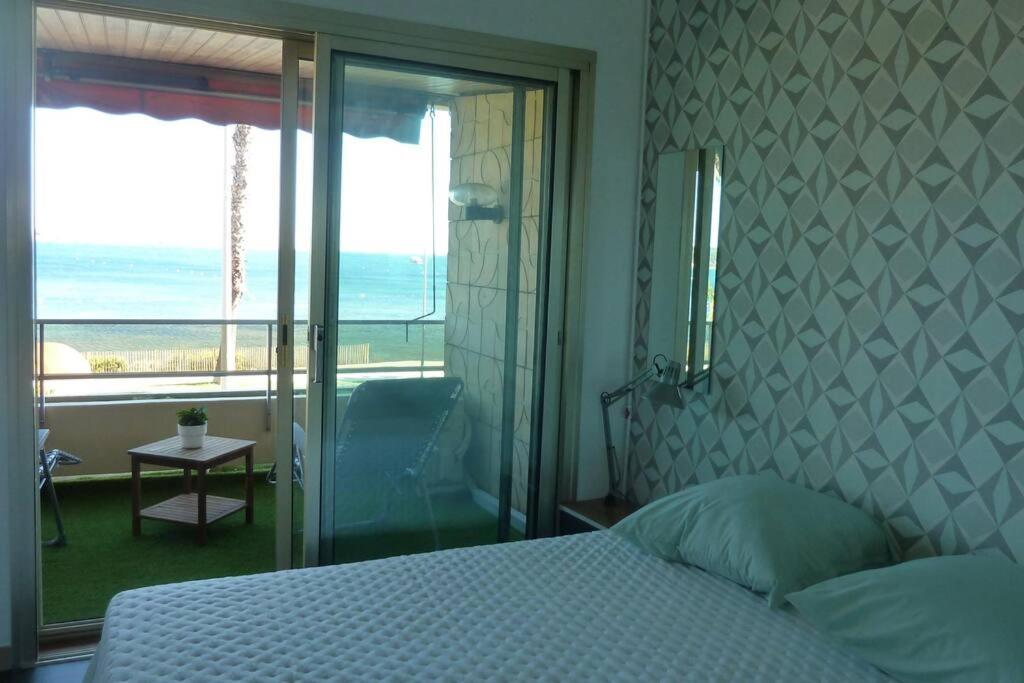 Front De Mer - Emplacement Prise - T2 Moderne Et Climatise - Tout A Pied Bandol Exteriör bild